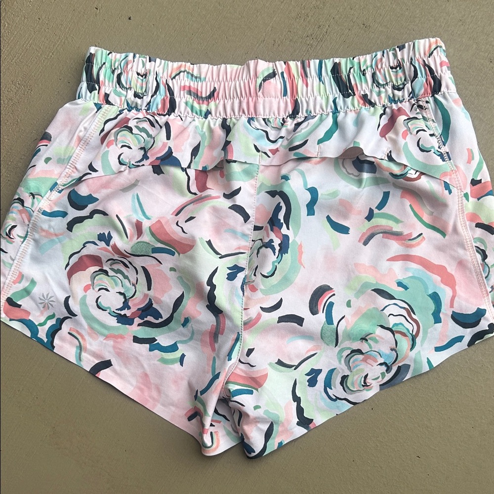 Athleta Hustle 3” Floral Patterned Athletic Shorts - Picture 5 of 7